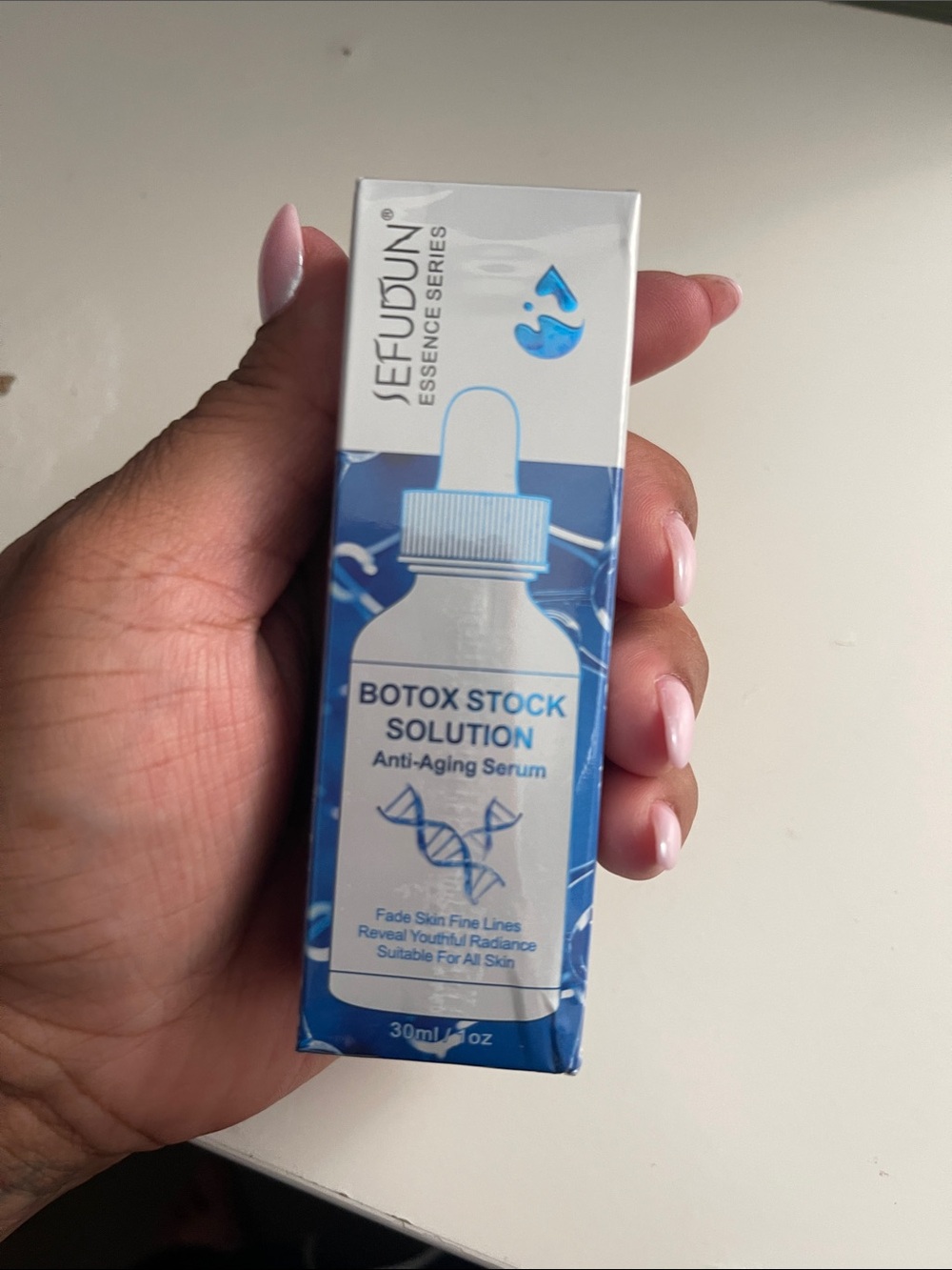 SEFUDUN Botox Stock Solution Anti-Aging Serum - Blue & White